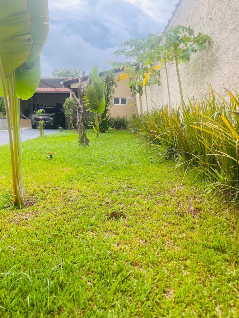 CASA À VENDA NO CÂNDIDO PORTINARI – ESPAÇO, LAZER E QUALIDADE DE VIDA!