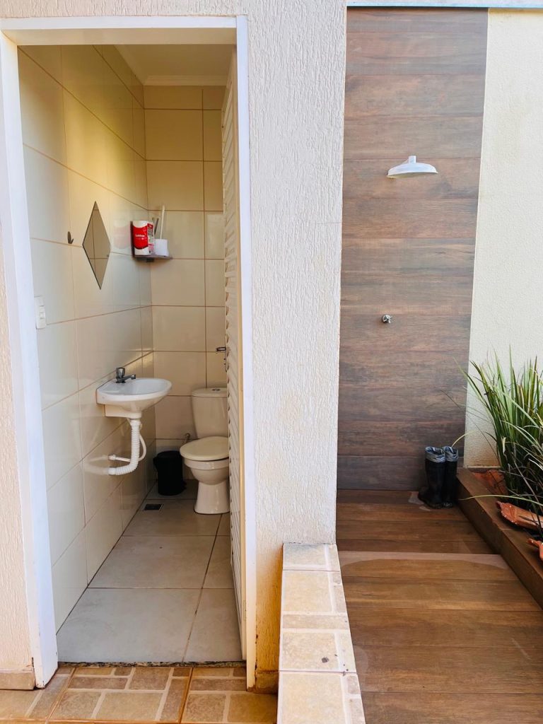 CASA À VENDA NO CÂNDIDO PORTINARI – ESPAÇO, LAZER E QUALIDADE DE VIDA!