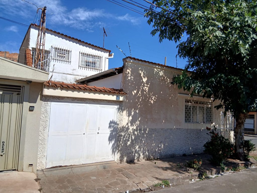 🏡 CASA À VENDA – CAMPOS ELÍSEOS | RIBEIRÃO PRETO/SP