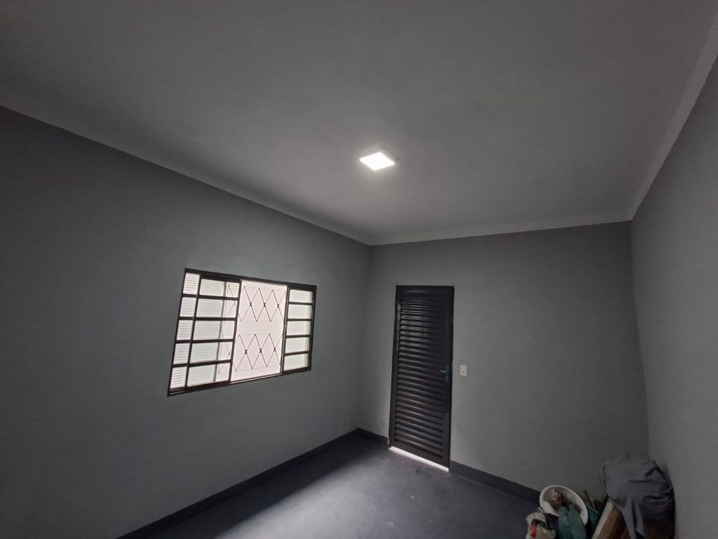 CASA À VENDA – PARQUE SÃO SEBASTIÃO