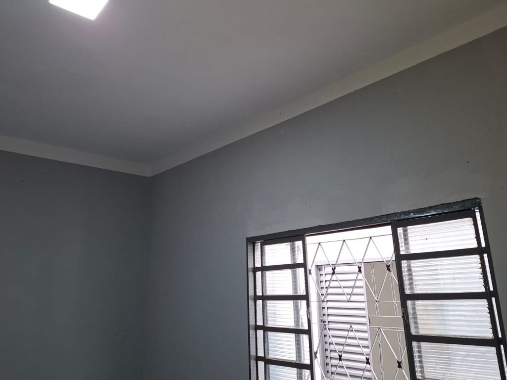 CASA À VENDA – PARQUE SÃO SEBASTIÃO