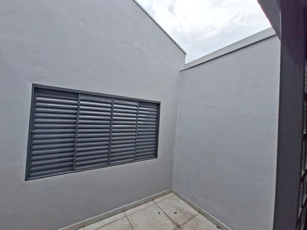 CASA À VENDA – PARQUE SÃO SEBASTIÃO